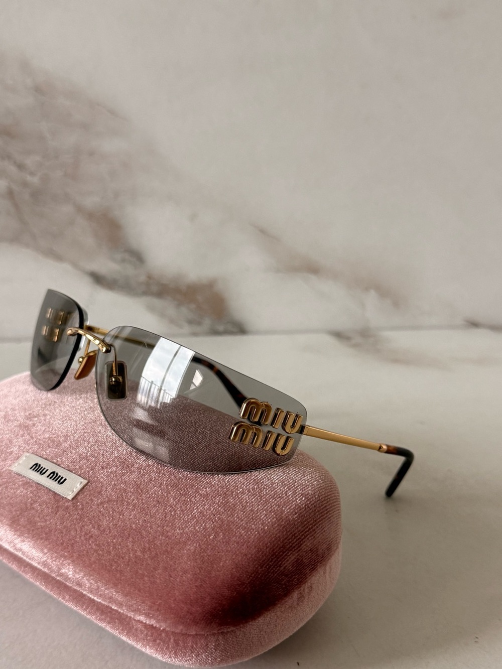 AUTHENTIC Miu Miu Sunglasses Case with Grey Lens Sunglasses 💕